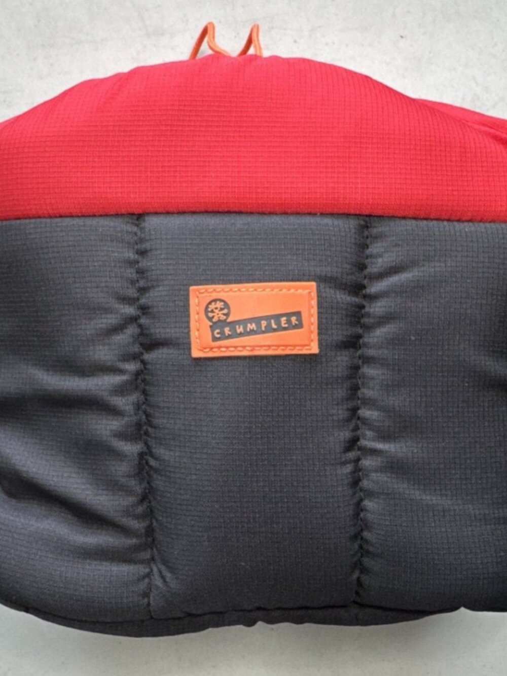 Crumpler The Haven Large Padded Camera Insert Bag Red Gray Drawstring Dividers